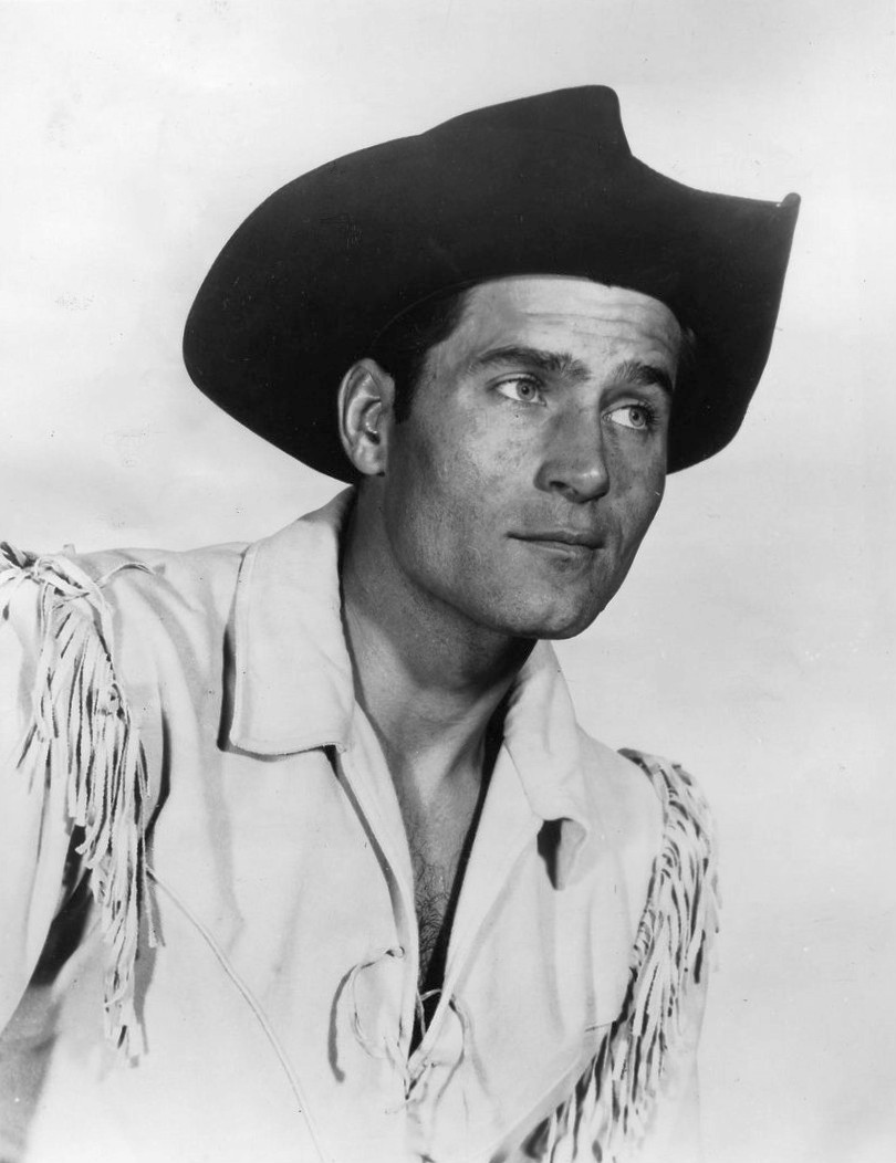 Clint Walker Net Worth